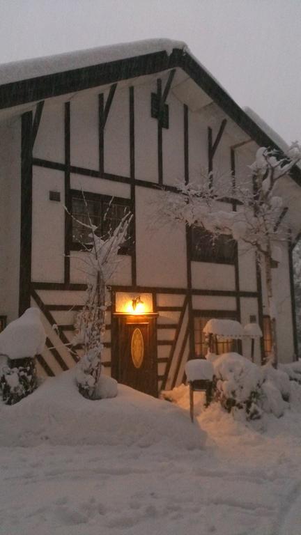 Gallery & Lodge Noichigo Hakuba Exterior photo